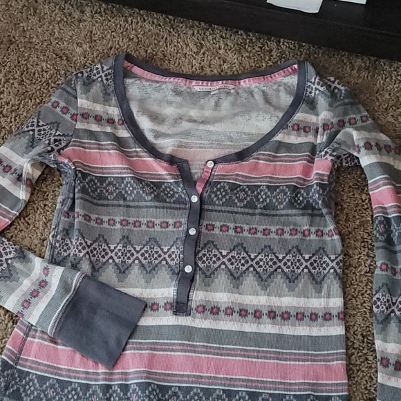 Victoria's Secret Other - Thermal top